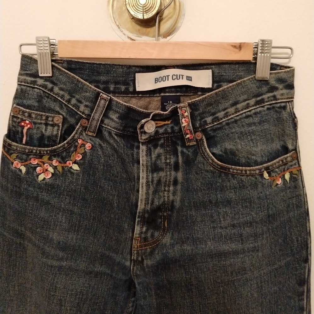 Gap flower embroidered boot cut jeans